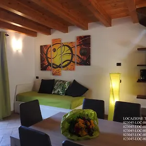 Apartment Tasel With Heated Pool, Malcesine