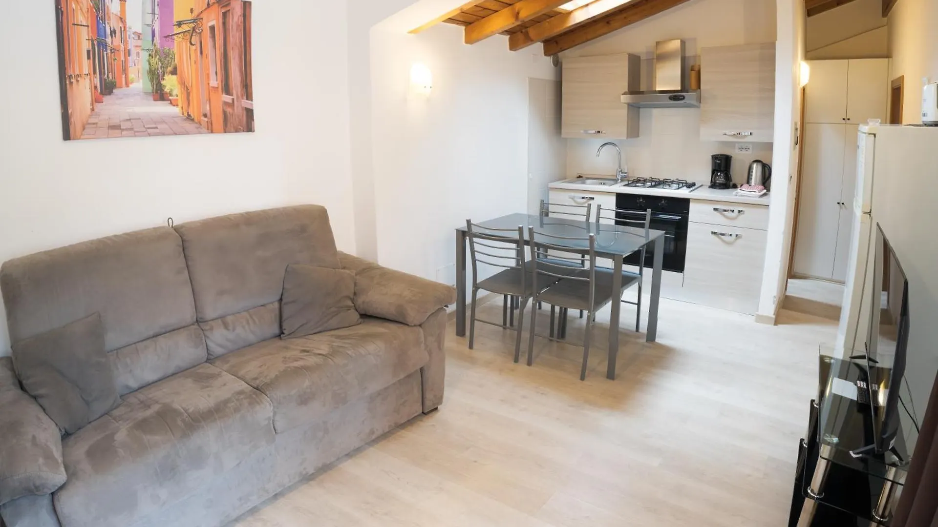 Casa Cico contacts